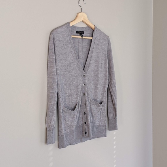 100% merino wool grey Banana Republic XSP cardigan - Picture 3 of 8